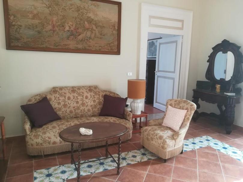 Bed and Breakfast La Casa Di Astrea à Caiazzo Extérieur photo