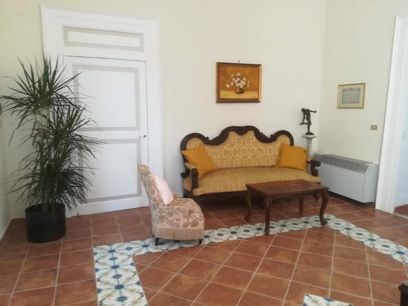 Bed and Breakfast La Casa Di Astrea à Caiazzo Extérieur photo
